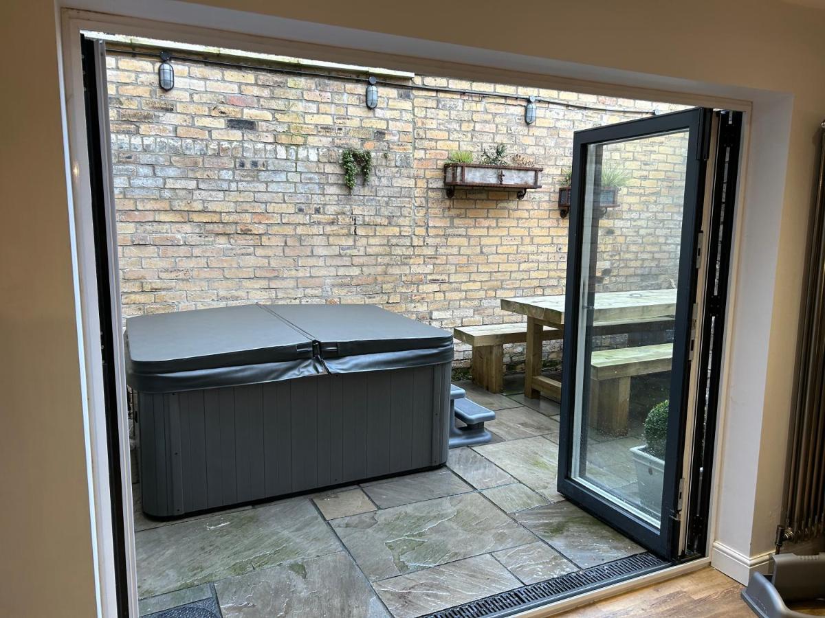 Farndale House-Hot Tub Βίλα Amble Εξωτερικό φωτογραφία